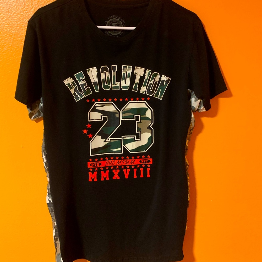 (Size L) Partisan Shirt Black & Camo Revolution 23 Tee